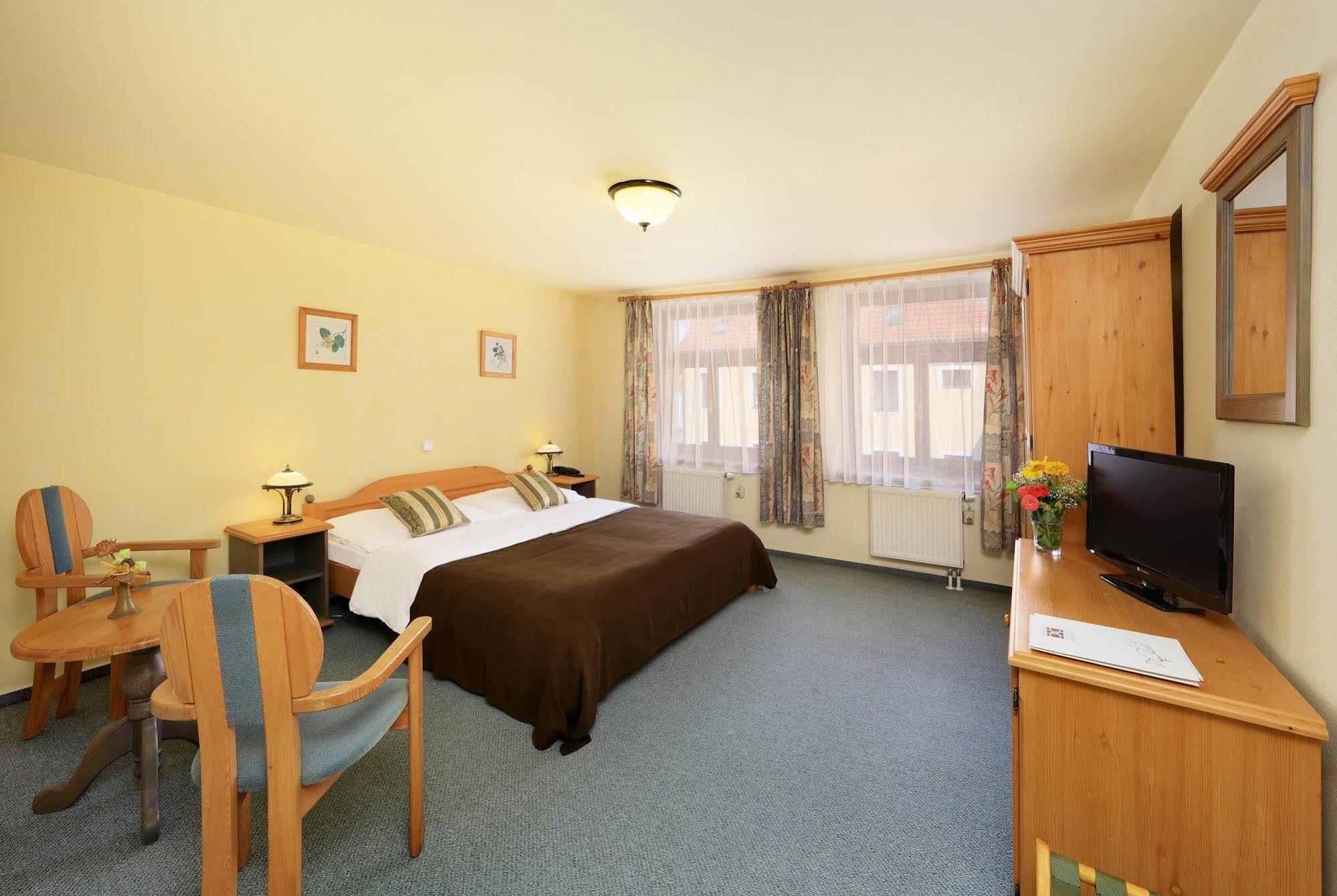 Hotel Panska Bechyně 外观 照片